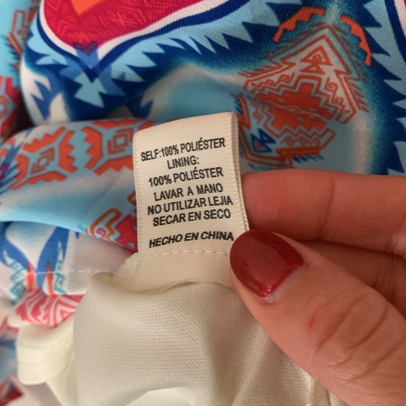 3 for $9!😎 Beach sundress flowy Aztec pattern lining size small - Picture 7 of 7